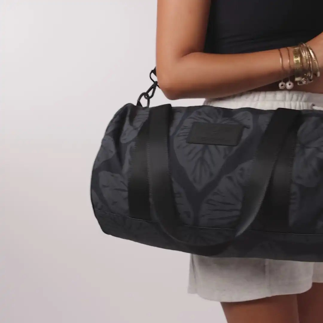 Textile Cone Keep It Light Sporty Duffle in Brown Sugar