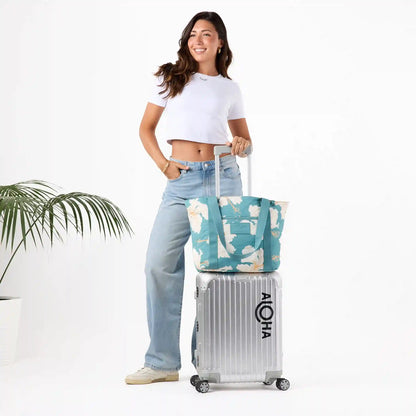 Taha'a Keep It Light Zipper Tote in Tide
