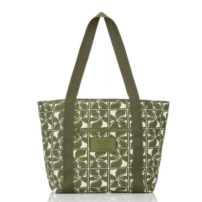 Lattice Keep It Light Zipper Tote in Olive