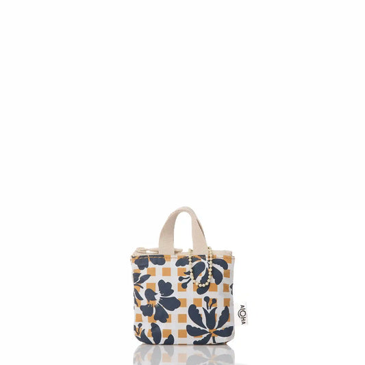 Picnic Fleur Tiny Tripper in Neptune