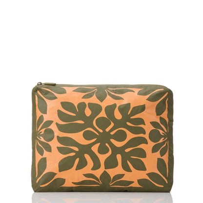 Kaʻulu Mid Pouch in Papaya on Olive