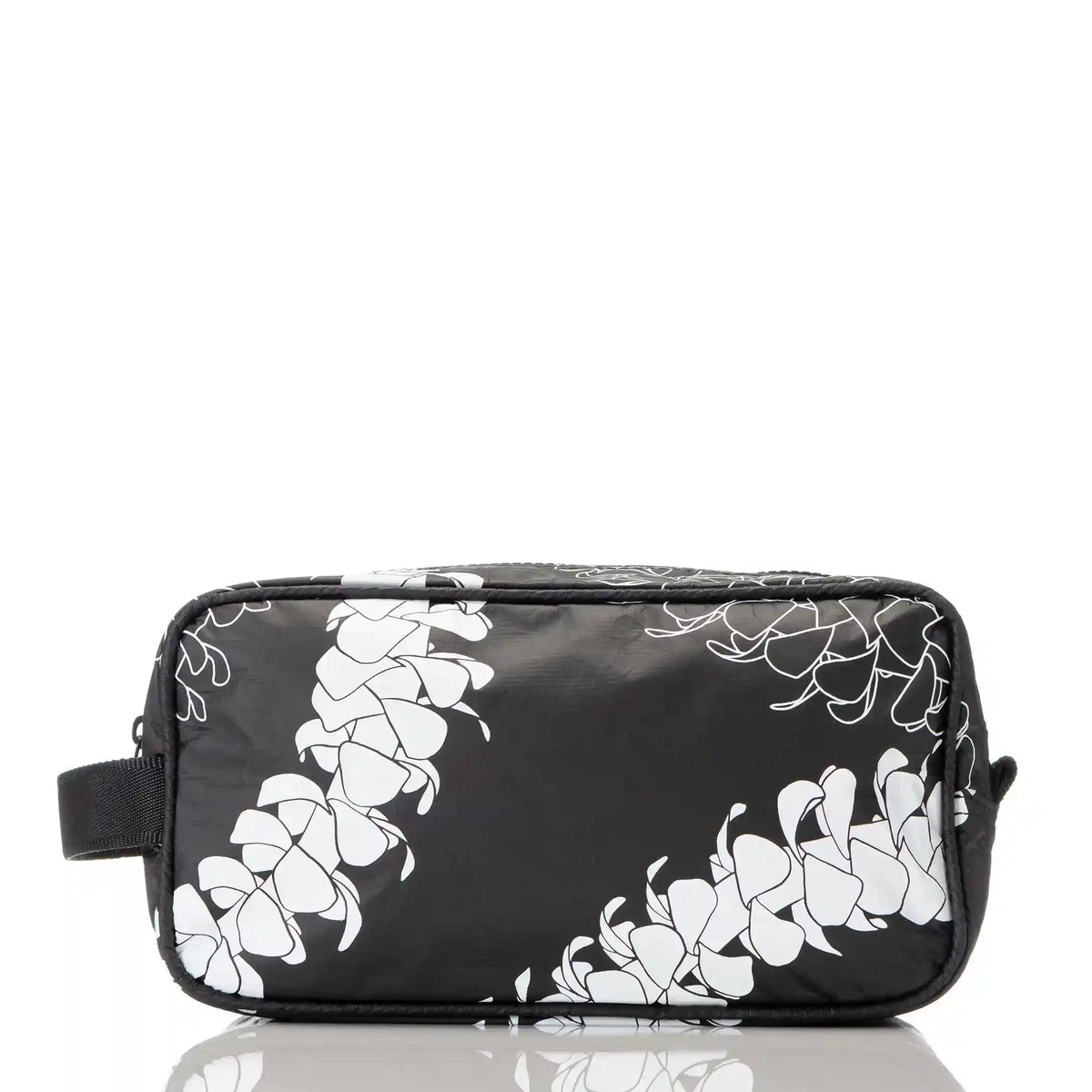 Puakenikeni Dopp Kit